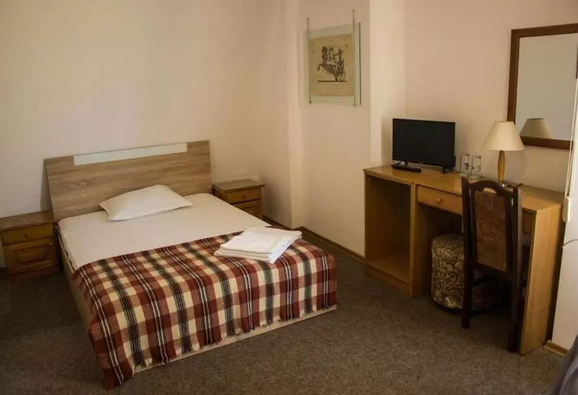 Family Hotel Saint Iliya