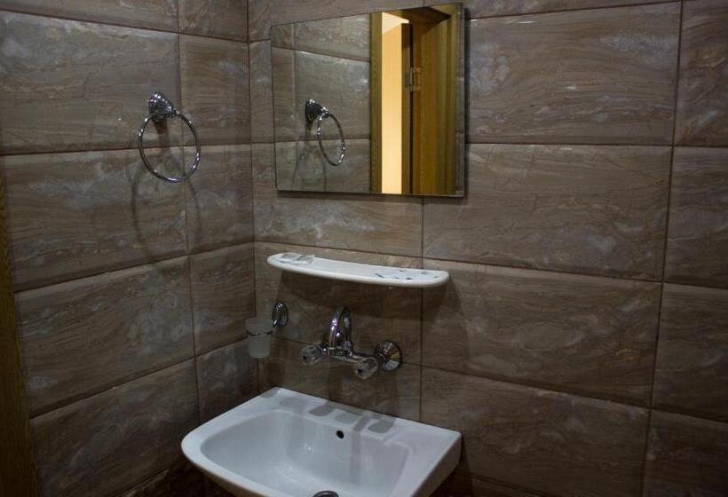 Family Hotel Saint Iliya