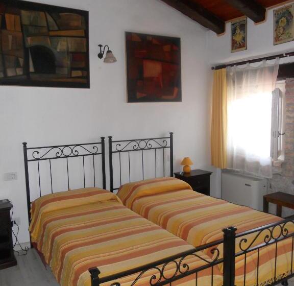 ホテル Albergo Julienne