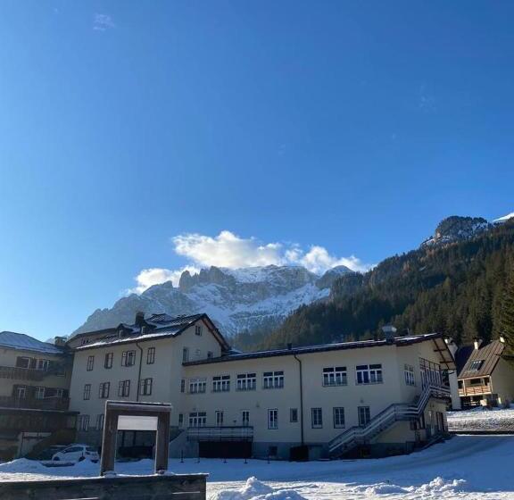 ホテル Soggiorno Dolomiti