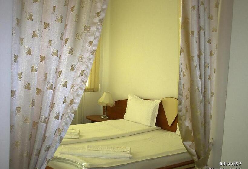 בית מלון כפרי Tedi