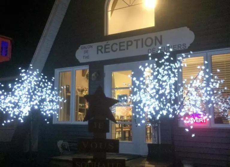 Motel Fleur De Lys