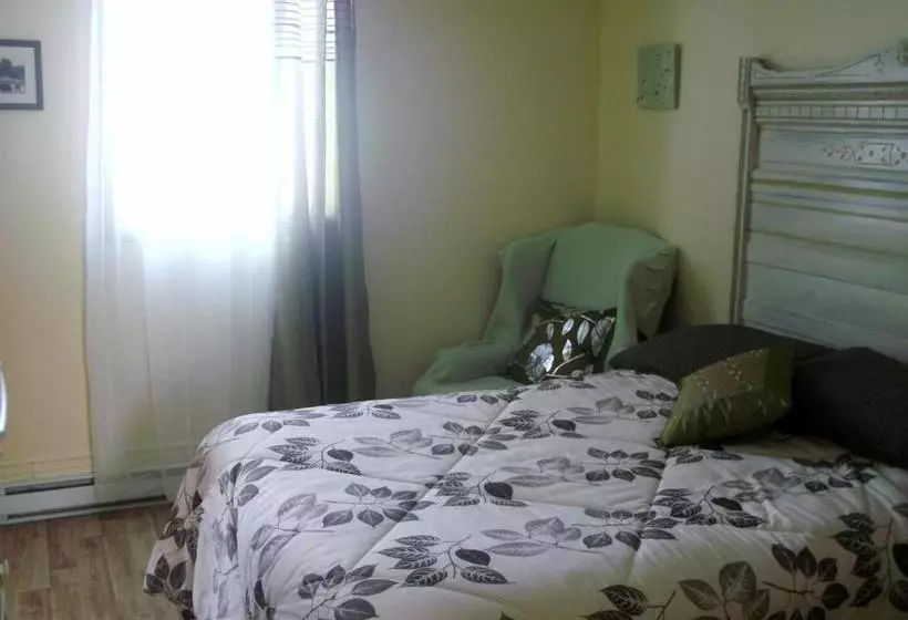 Motel Fleur De Lys