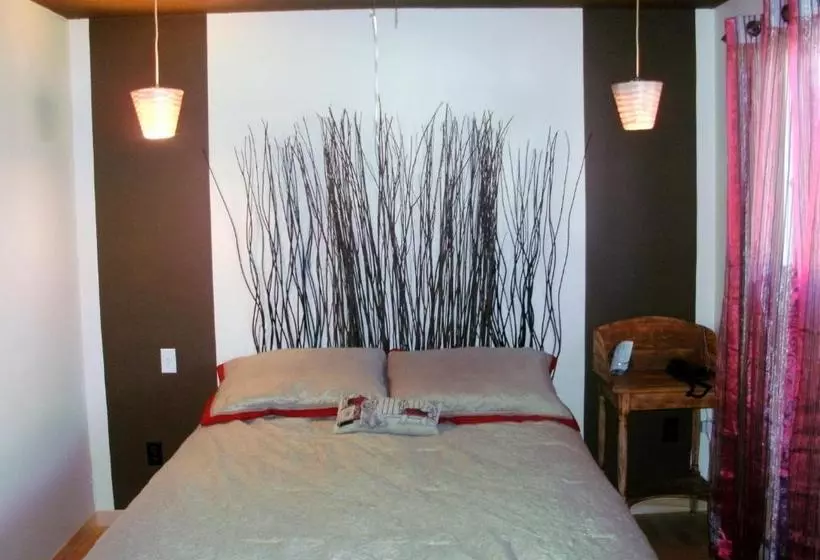 Motel Fleur De Lys