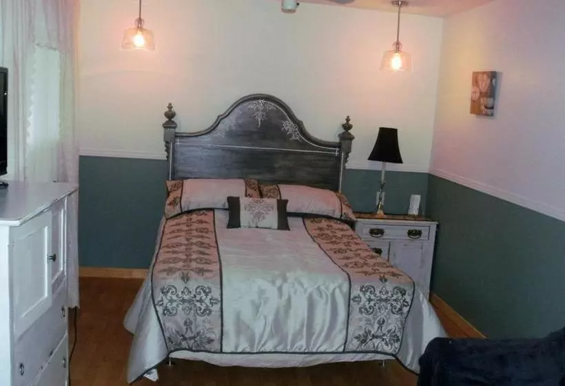 Motel Fleur De Lys