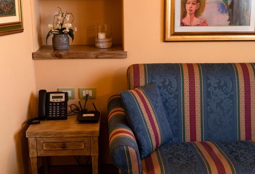 레지던스 Corte Del Passone