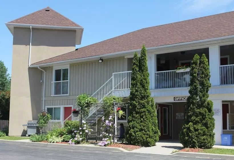 Saga Resort