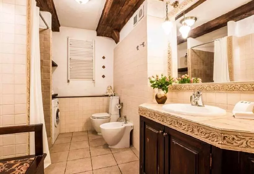 Hotelli Apartamenty Molus