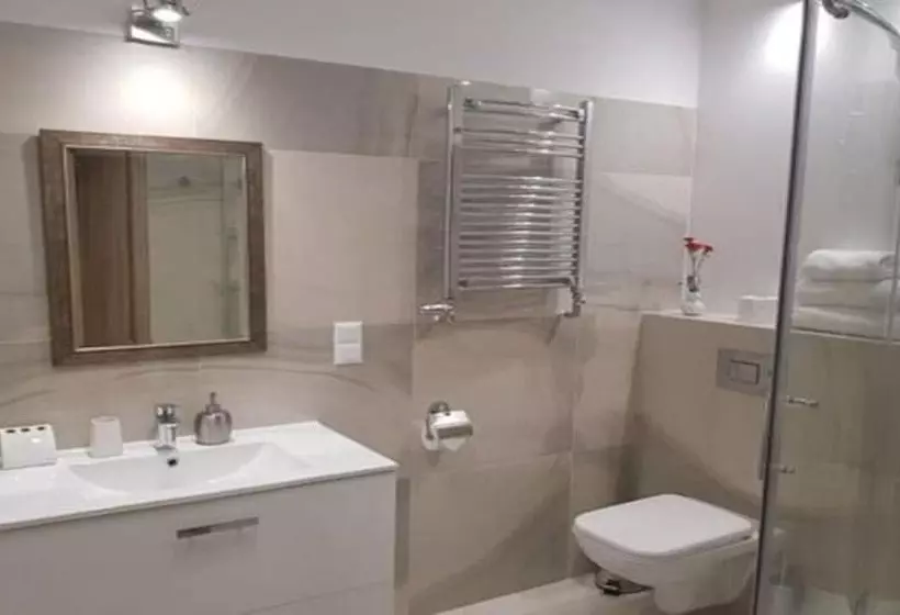 Hotelli Apartamenty Molus