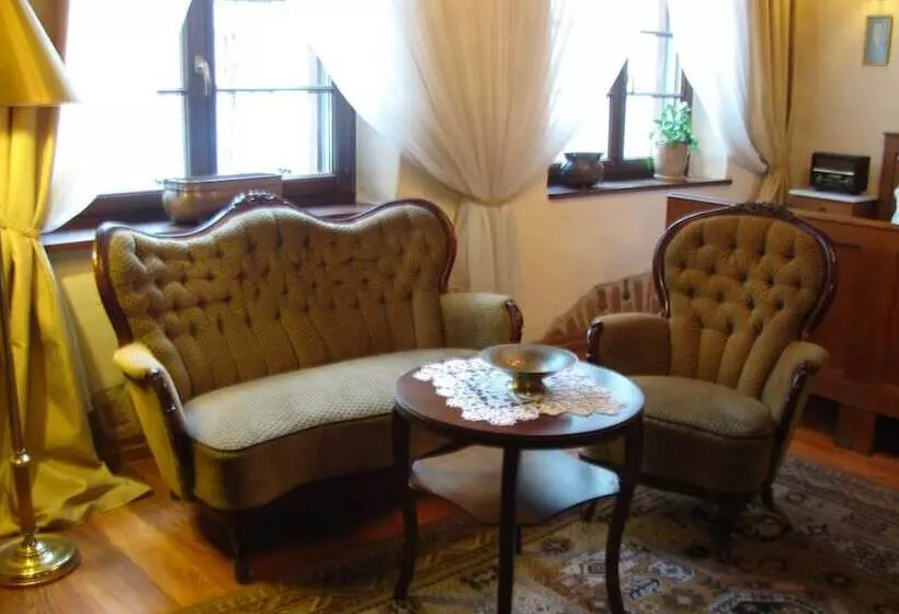 Hotelli Apartamenty Molus