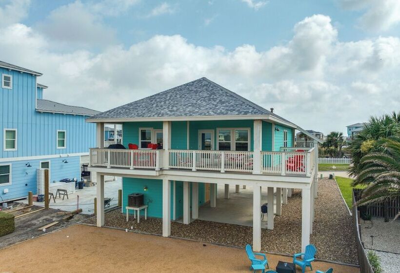 1 Mi To Beach Access: Coastal Port Aransas Home