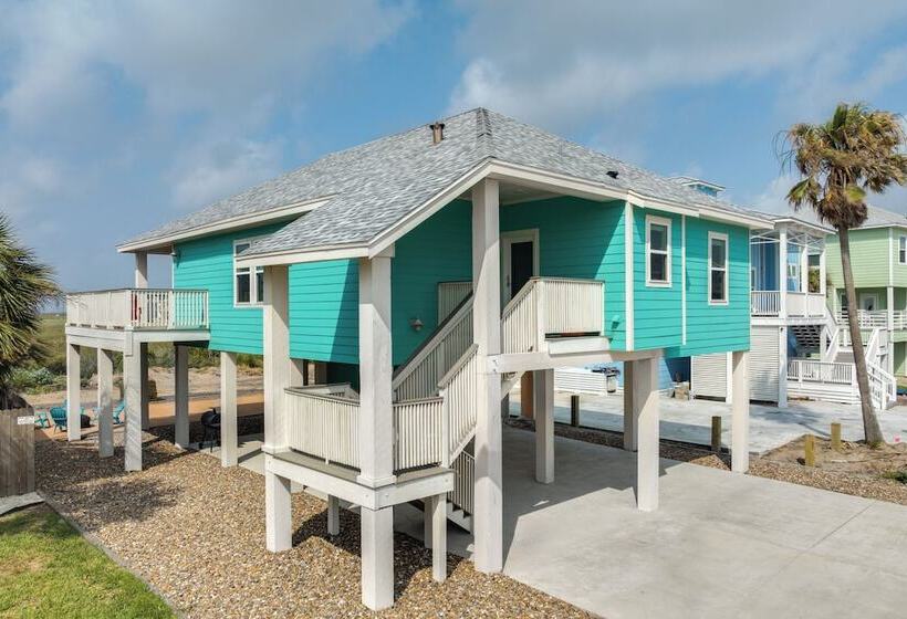 1 Mi To Beach Access: Coastal Port Aransas Home