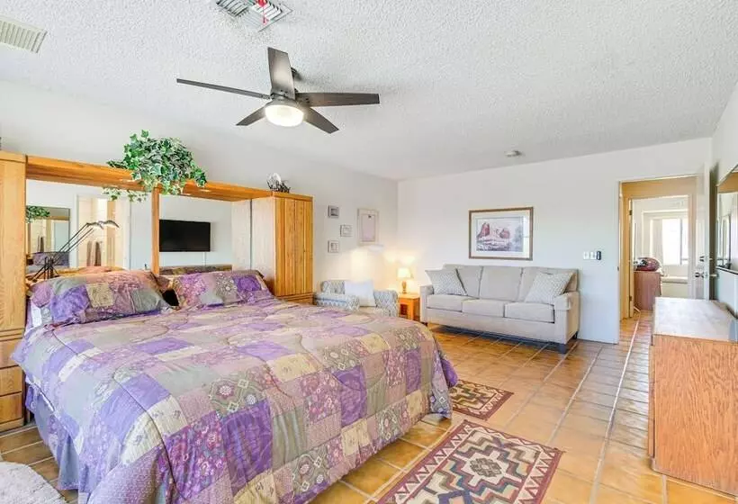 Bullhead City Home W/ Views, Close To Lake Mohave!
