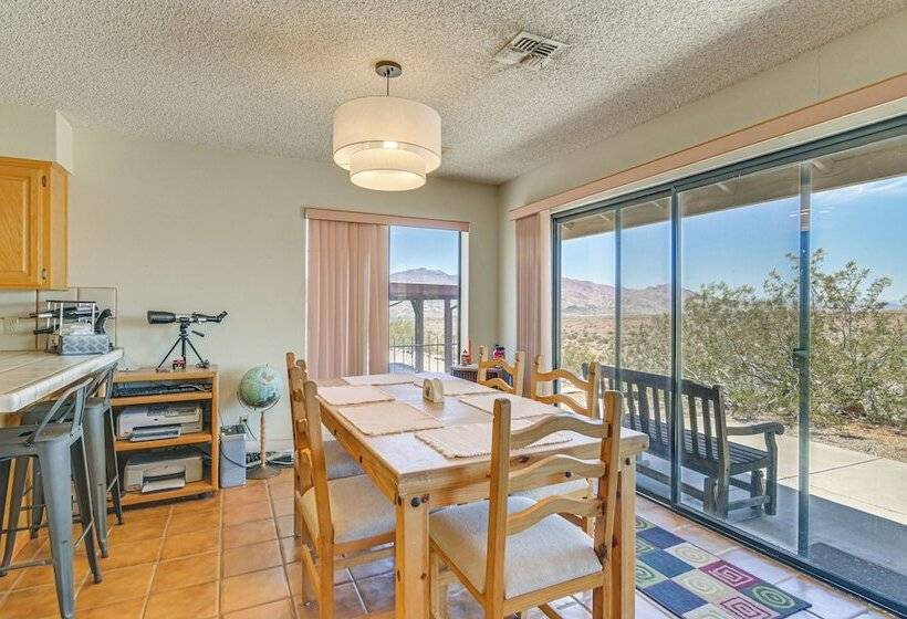 Bullhead City Home W/ Views, Close To Lake Mohave!