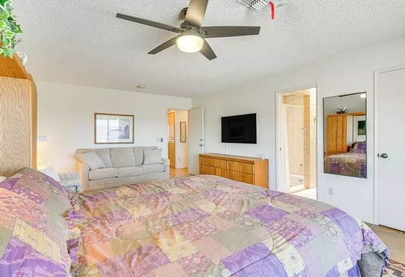 Bullhead City Home W/ Views, Close To Lake Mohave!