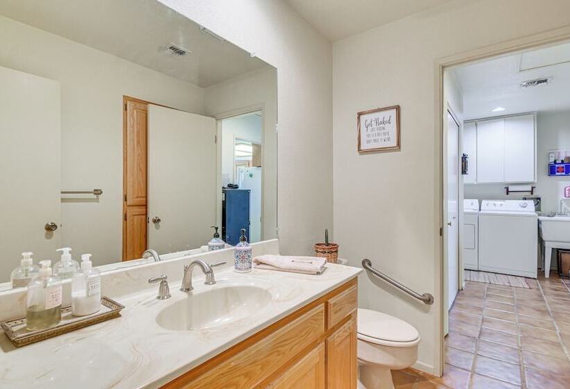 Bullhead City Home W/ Views, Close To Lake Mohave!