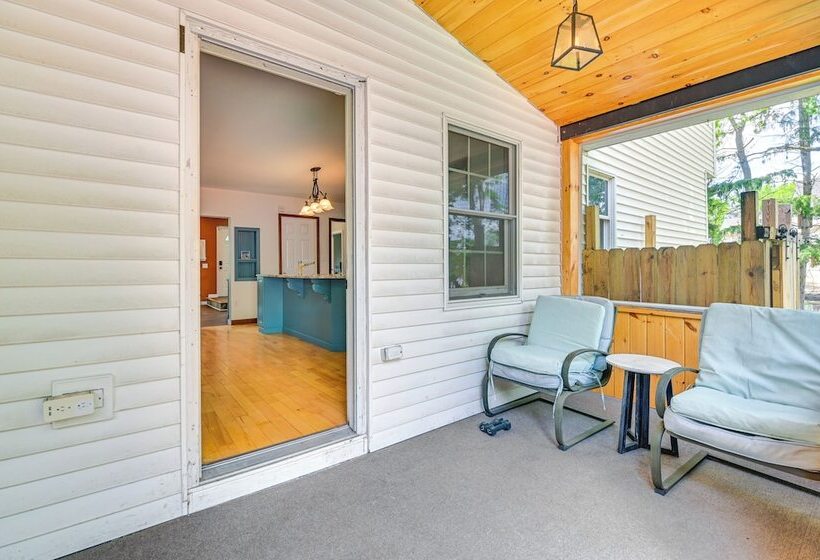 Charming Ballston Spa Home W/ Sauna & Private Pool