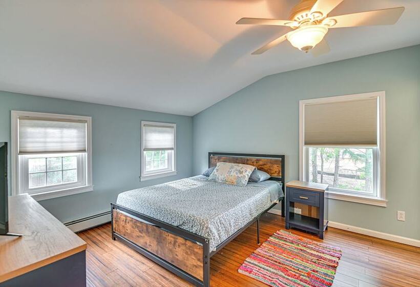 Charming Ballston Spa Home W/ Sauna & Private Pool