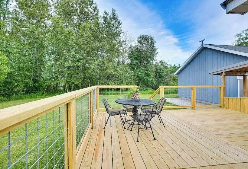 Charming Stone Cottage In Marion W/ Fire Pit!