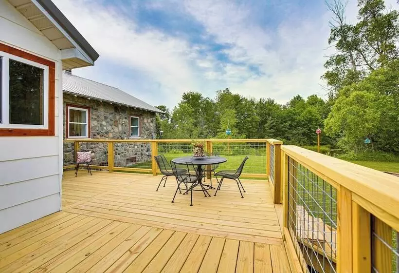 Charming Stone Cottage In Marion W/ Fire Pit!