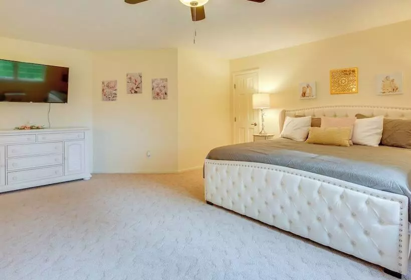 Family Friendly Cadillac Home W/ Golf Course Views