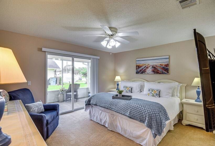 Home Near Daytona Speedway, Dining + Beaches!