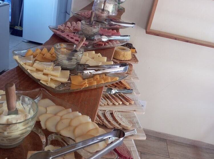 Отель Chalés Do Pardal