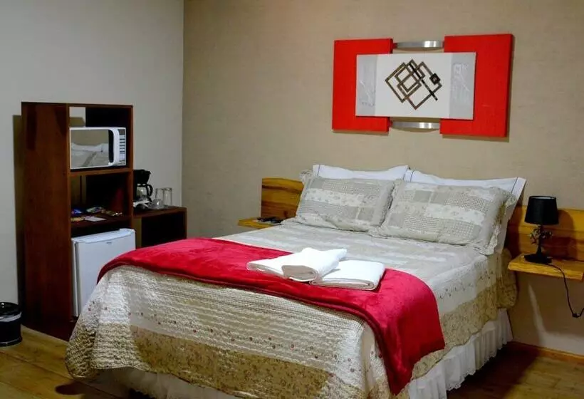 Hotelli Chalés Do Pardal