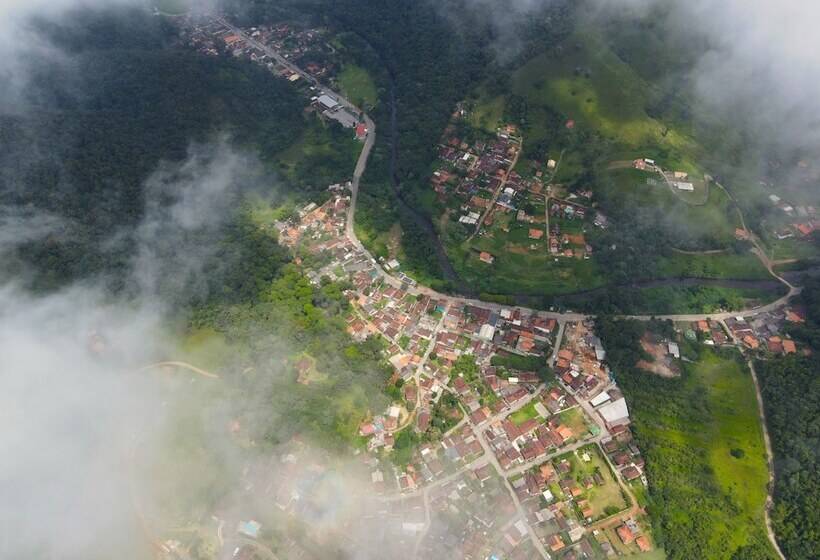 Отель Chalés Do Pardal