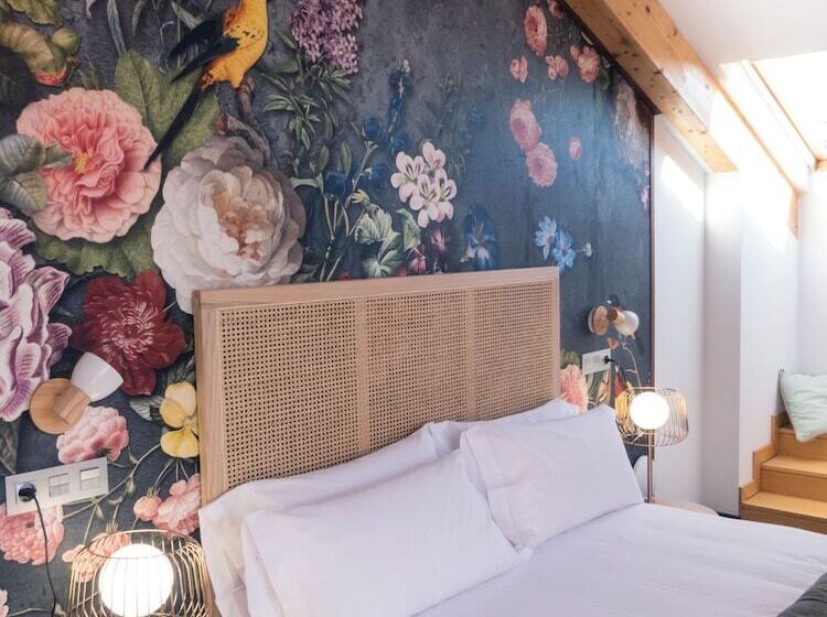 فندق Christine Boutique