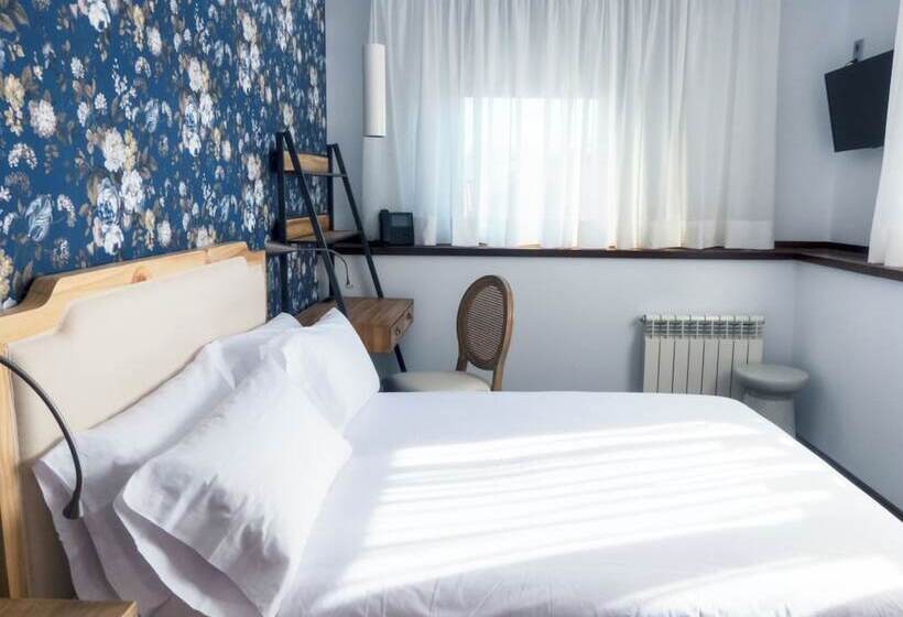 فندق Christine Boutique