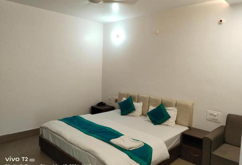 בית מלון כפרי Destiny