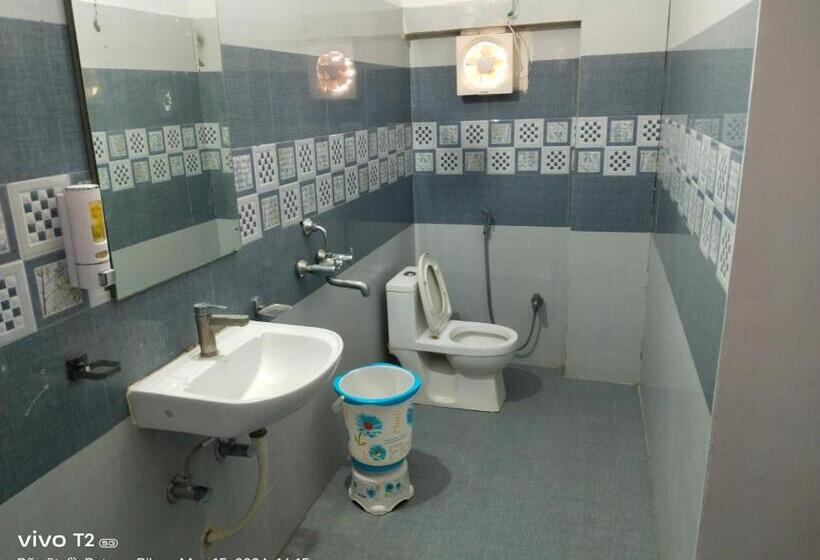 בית מלון כפרי Destiny