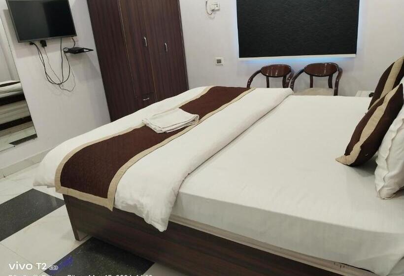 בית מלון כפרי Destiny