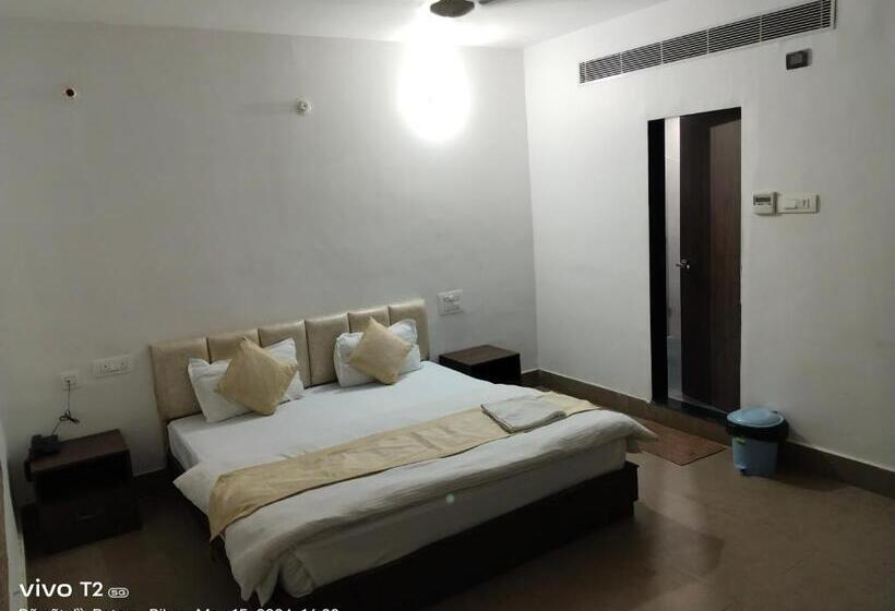 בית מלון כפרי Destiny