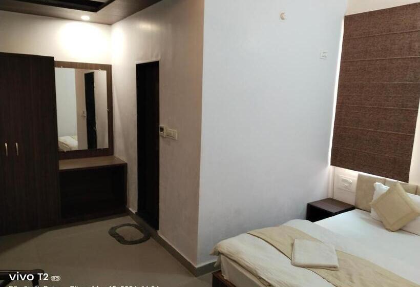 בית מלון כפרי Destiny