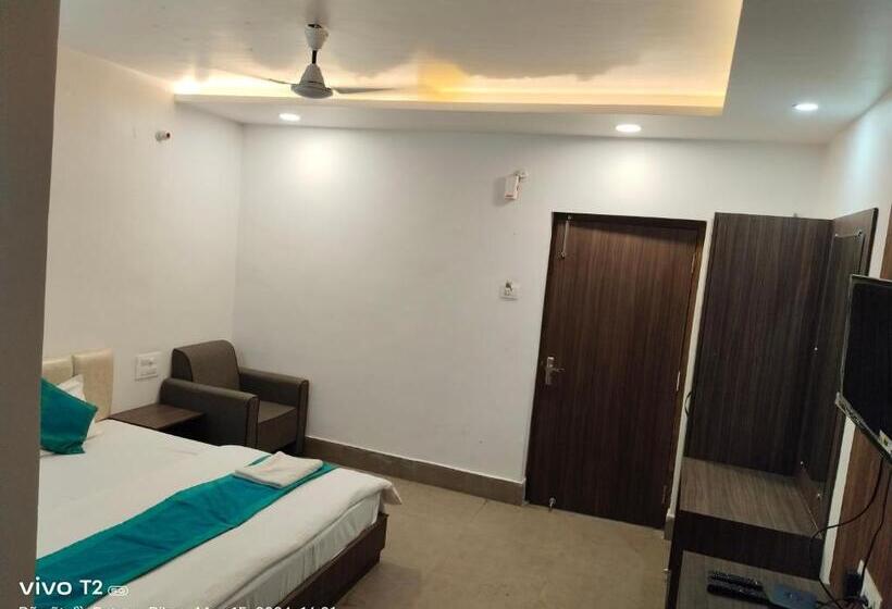 בית מלון כפרי Destiny