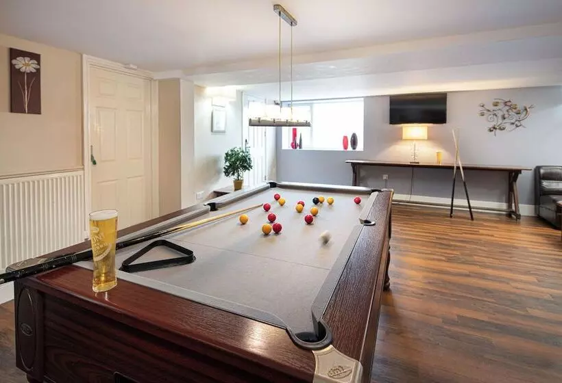 ホテル The Gwbert