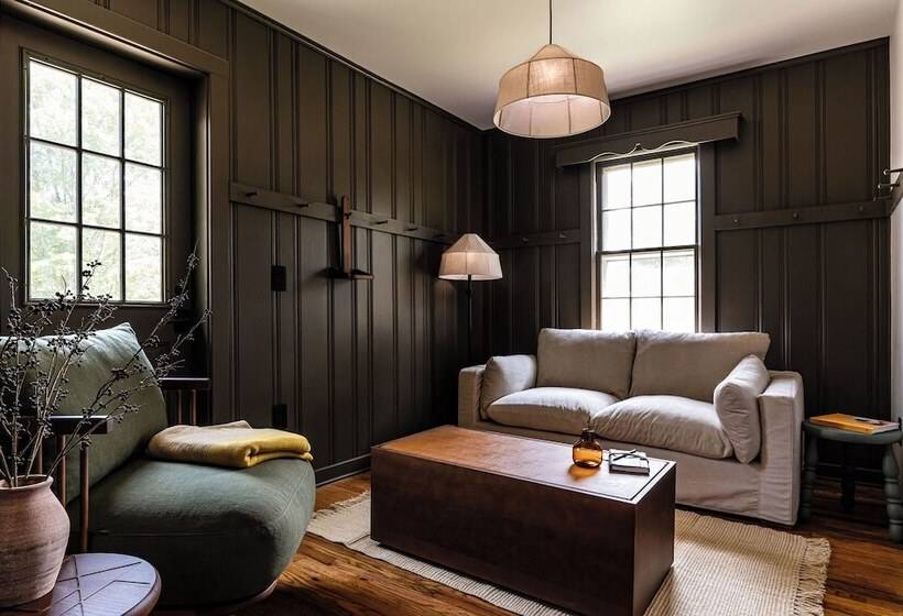 Отель Hemlock Neversink