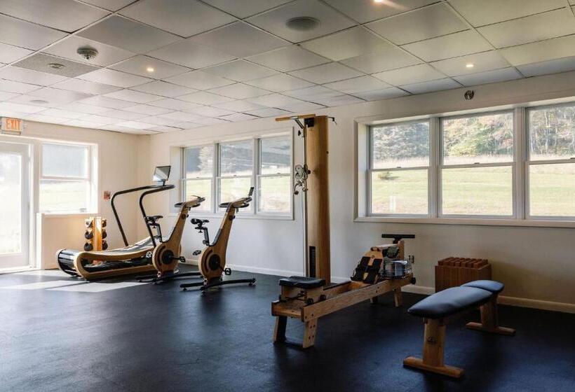 Отель Hemlock Neversink