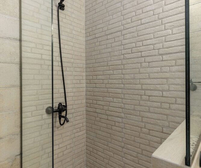 فندق Meydani Suites