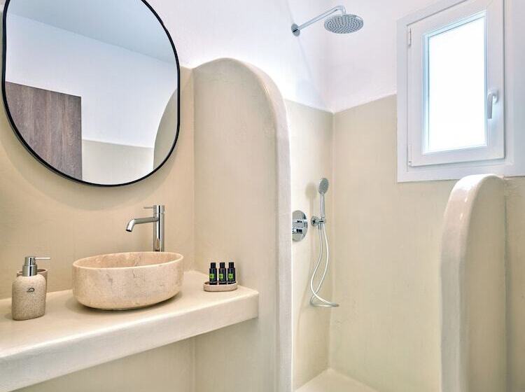 فندق Paridian Living