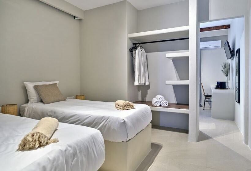 فندق Paridian Living