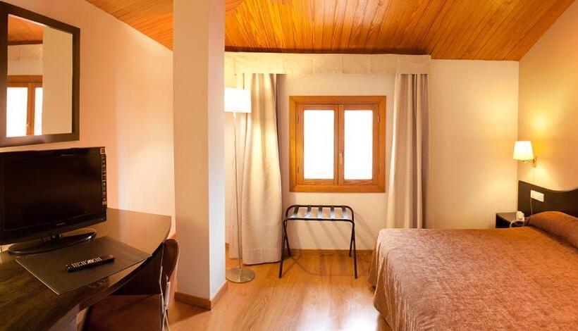 호텔 Villa De Biar Shc