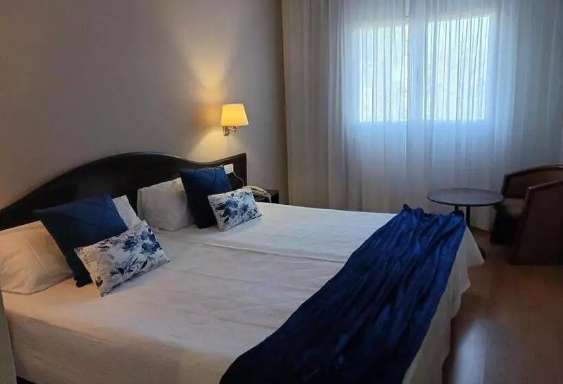 Hotelli Villa De Biar Shc