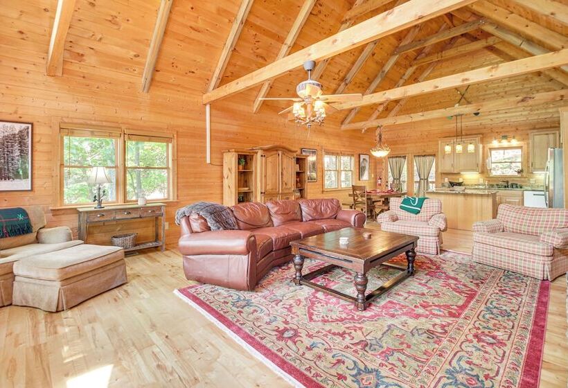 North Georgia Mountains Cabin W/ Beach Access