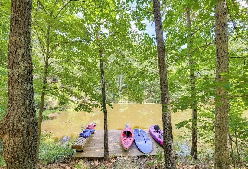 Lakefront Innsbrook Chalet W/ Resort Access!