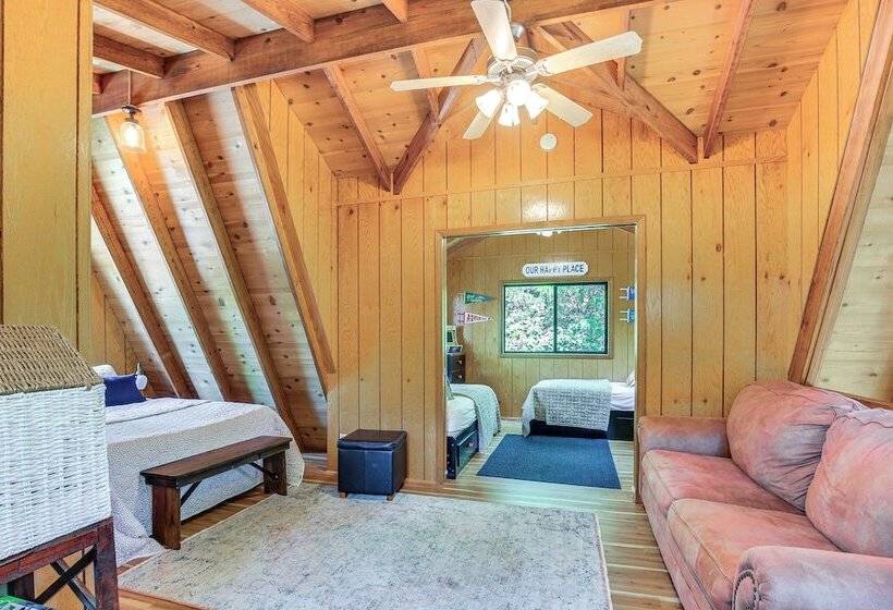 Lakefront Innsbrook Chalet W/ Resort Access!