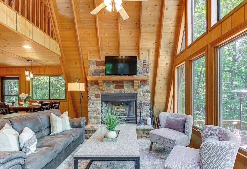 Lakefront Innsbrook Chalet W/ Resort Access!