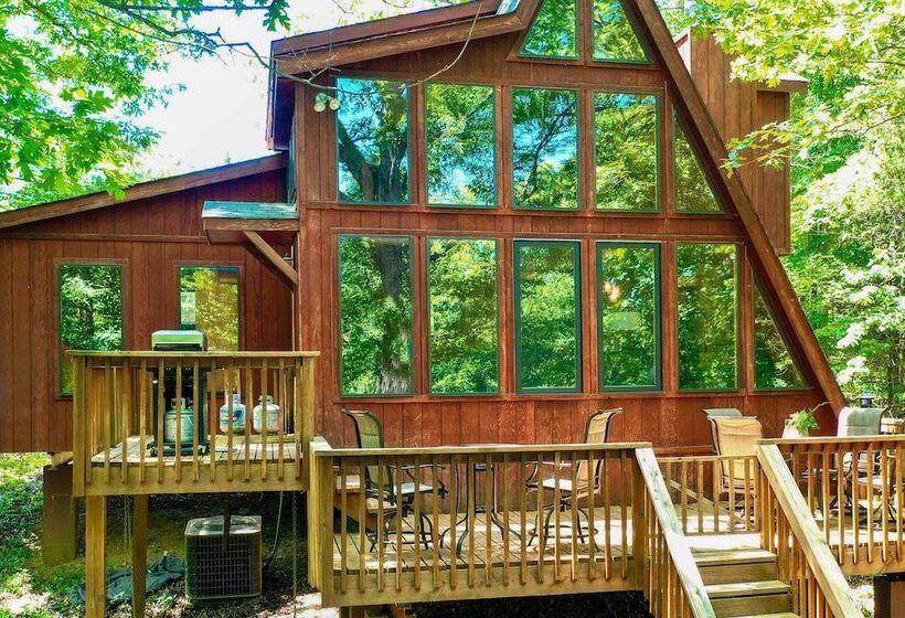 Lakefront Innsbrook Chalet W/ Resort Access!